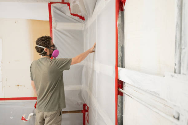 Best Biohazard Mold Removal  in Tri City, OR